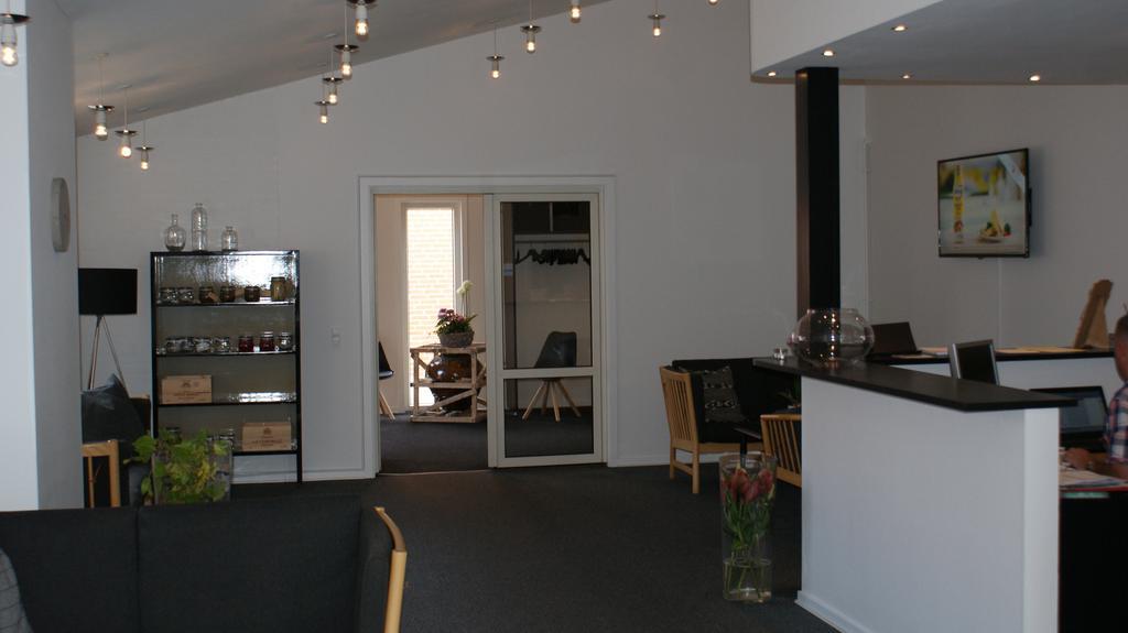 Hotel Bredehus Bredsten  外观 照片