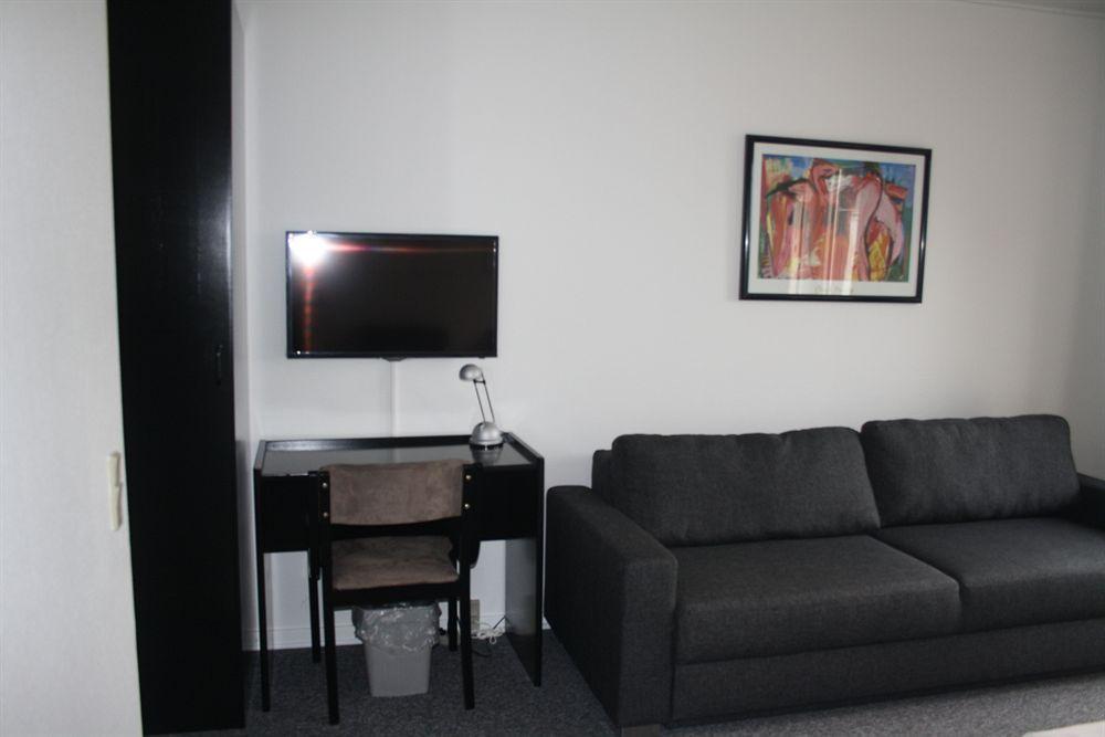 Hotel Bredehus Bredsten  外观 照片