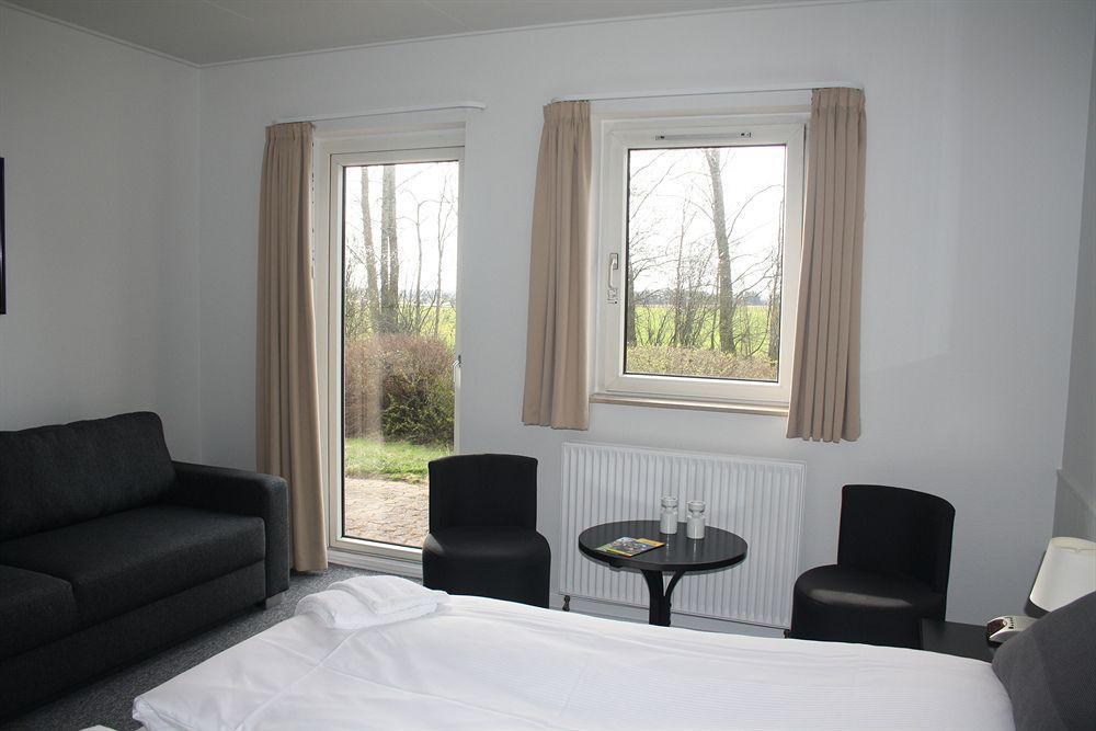 Hotel Bredehus Bredsten  外观 照片