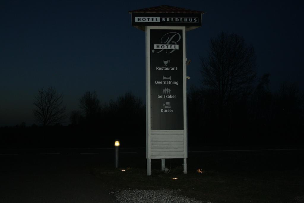 Hotel Bredehus Bredsten  外观 照片