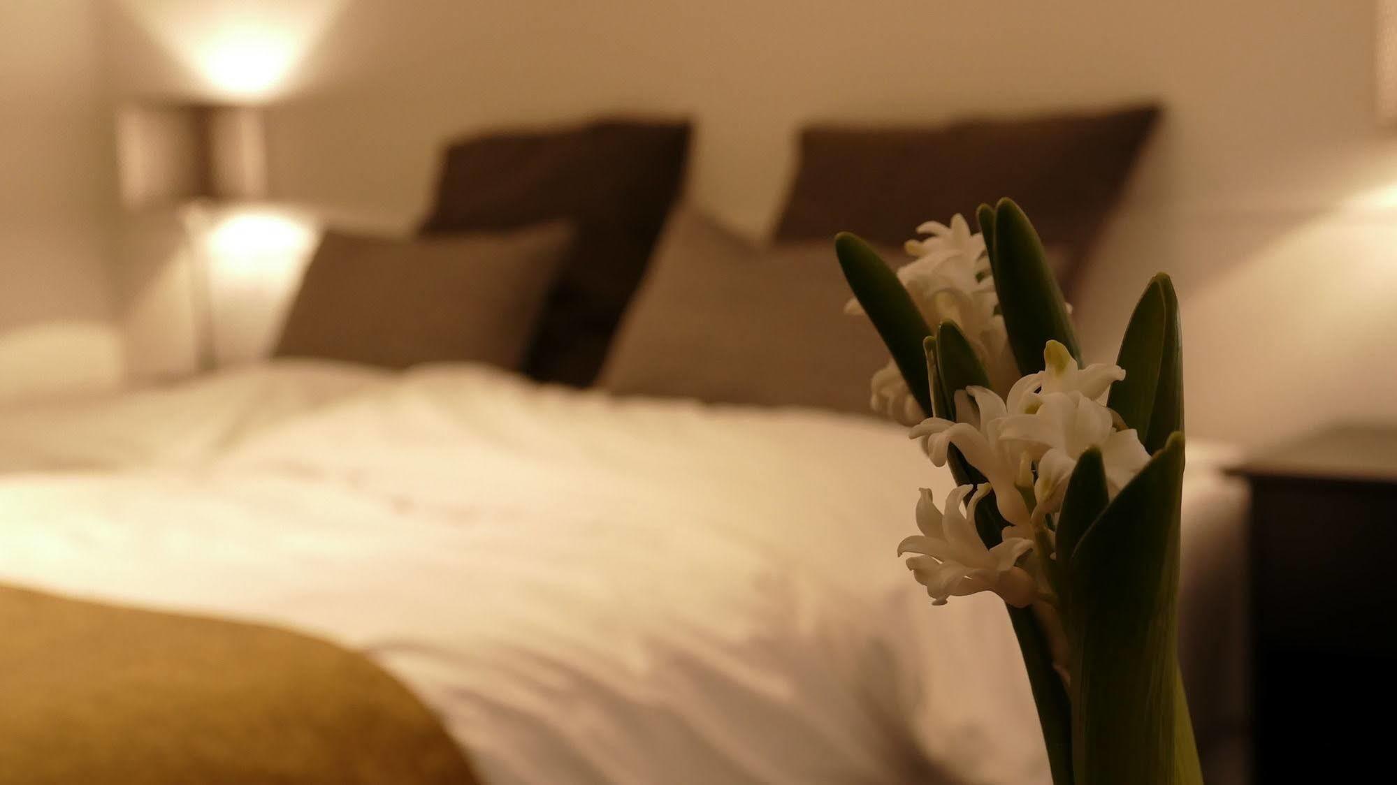 Hotel Bredehus Bredsten  外观 照片